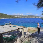 By The Sea Cove Ostricka Luka, - 4877 * روغوزنيكا