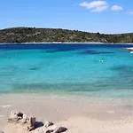 By The Sea Cove Ostricka Luka, - 4877 شقة روغوزنيكا
