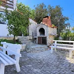 By The Sea Cove Ostricka Luka, - 4877 شقة *