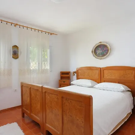 By The Sea Cove Ostricka Luka, - 4877