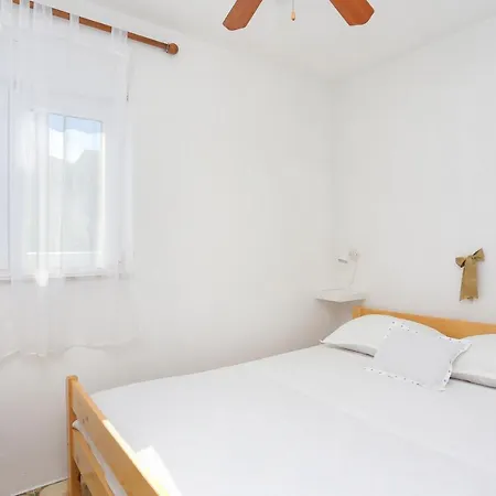 By The Sea Cove Ostricka Luka, - 4877